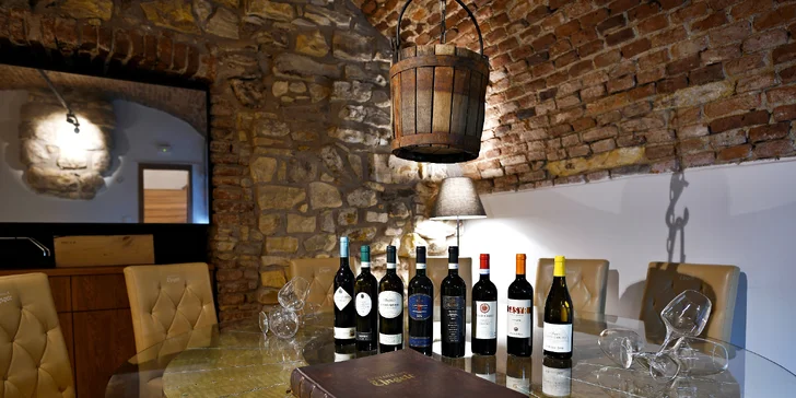 3–6 chodů pro dva ve vyhlášeném restaurantu Ungelt: pražma či jehněčí, mušle svatého Jakuba, créme brulée