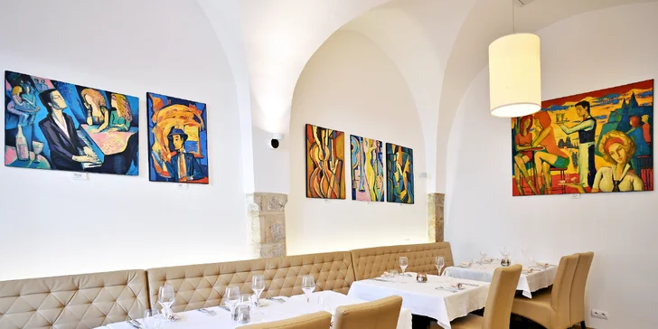3–6 chodů pro dva ve vyhlášeném restaurantu Ungelt: pražma či jehněčí, mušle svatého Jakuba, créme brulée