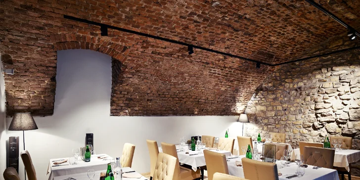 3–6 chodů pro dva ve vyhlášeném restaurantu Ungelt: pražma či jehněčí, mušle svatého Jakuba, créme brulée
