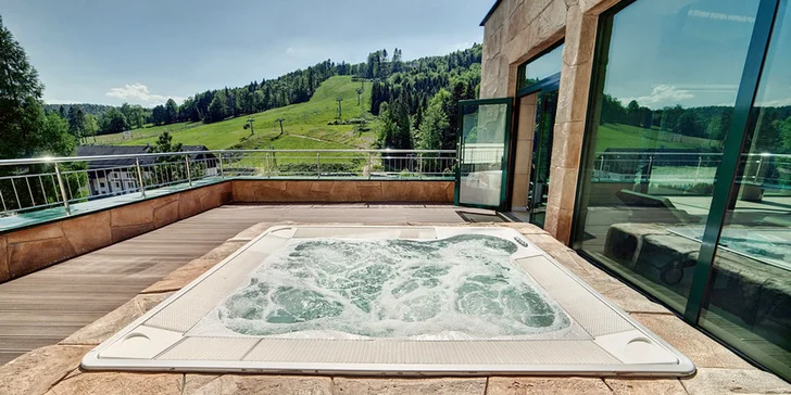 Pobyt v polských lázních Krynica-Zdrój: 4* hotel se stravou, wellness i dětskou hernou