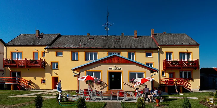 Až 15denní dovolená na Lipně: snídaně nebo polopenze, výlety i sport