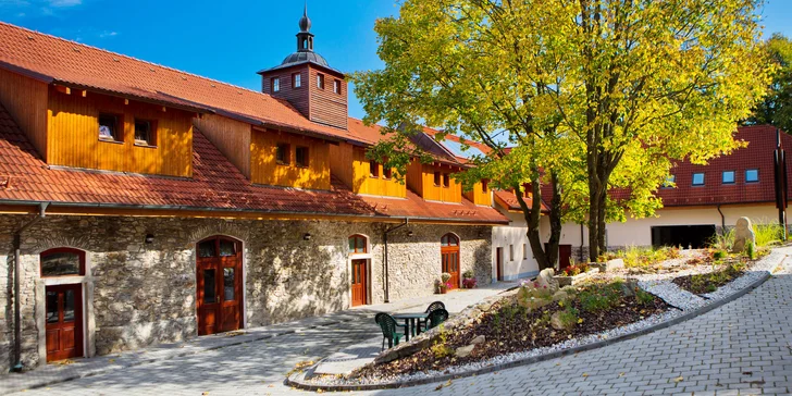 Aktivity a relax u Kašperských hor: pobyt se snídaněmi, večeří i wellness