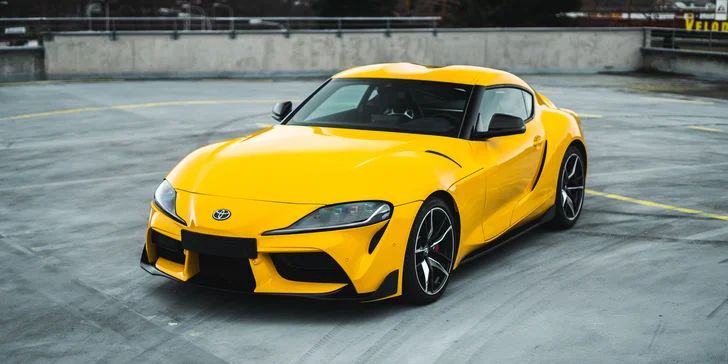 Půjčení sporťáku Toyota GR Supra na 12, 24 nebo 48 hodin: předání možné v 5 městech