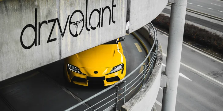 Jízda na okruhu v Toyotě GR Supra: 2 nebo 4 kola spolujízdy či řízení