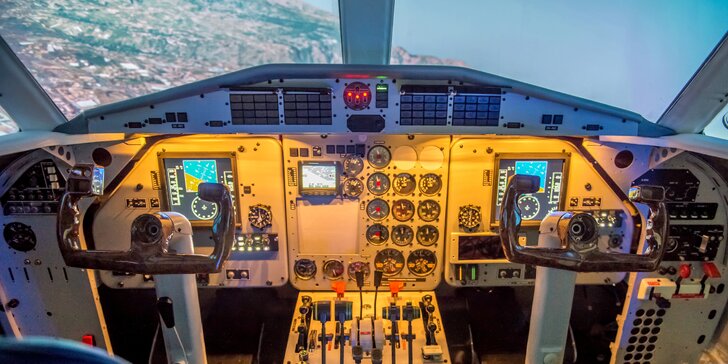 20min. let na simulátoru dopravního letounu L410 s originálním kokpitem