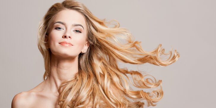 Zdůrazněte svoji krásu: profesionální dámské stříhání pro všechny délky vlasů