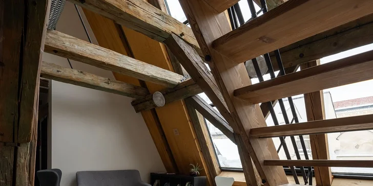 Designový hostel přímo u zámku Litomyšl: bohaté snídaně, možnost sauny i vstupu do chrámu