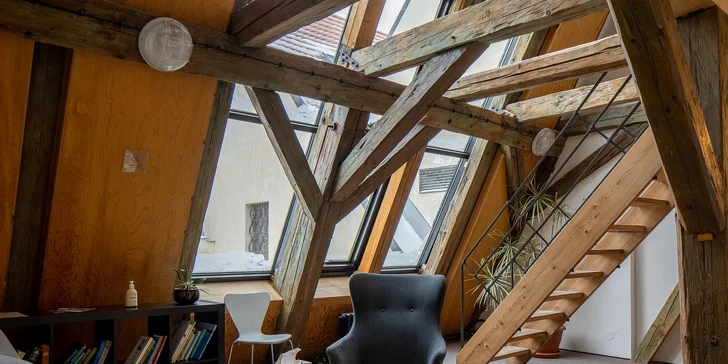 Designový hostel přímo u zámku Litomyšl: bohaté snídaně, možnost sauny i vstupu do chrámu
