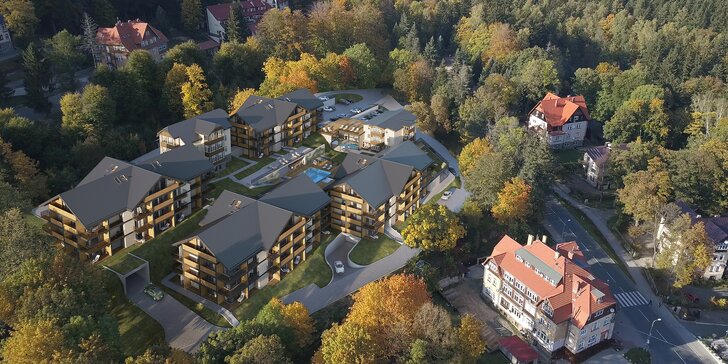 Polské Krkonoše: nový resort v alpském stylu, neomezený wellness, půjčovna kol, snídaně či polopenze