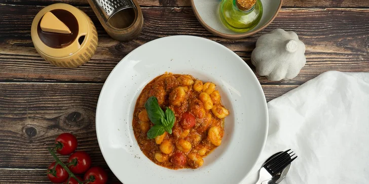 Pasta dle výběru pro 1 nebo 2 osoby: gnocchi, linguine, spaghetti i tagliatelle