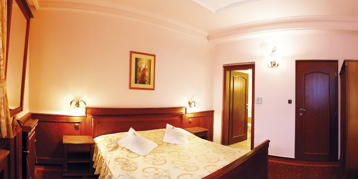 Apartmá je ideální volbou pro romantický pobyt, patří k němu i obývací část. 