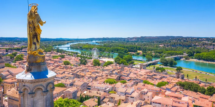Zájezd do Provence a k Azurovému pobřeží: 3 noci se snídaní, doprava busem, koupání