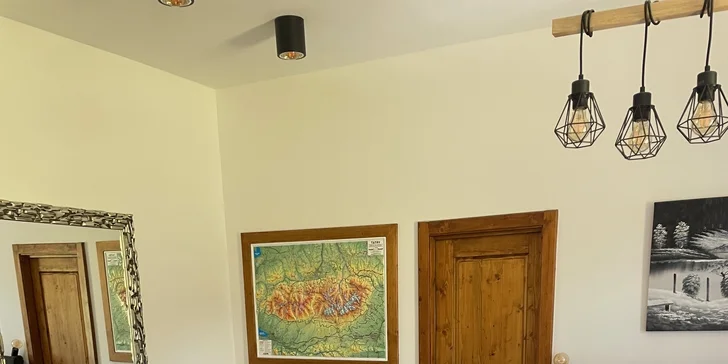 Dostupná je aj postieľka pre deti do 3 rokov.