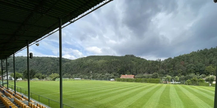 Možno tu stretnete aj profesionálnych futbalistov.
