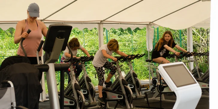 Osobní trénink s fitness trenérem v Kamýku: 1 či 3 hodinové lekce pro jednoho i dva