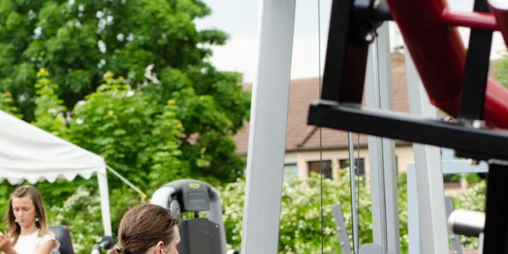 Osobní trénink s fitness trenérem v Kamýku: 1 či 3 hodinové lekce pro jednoho i dva