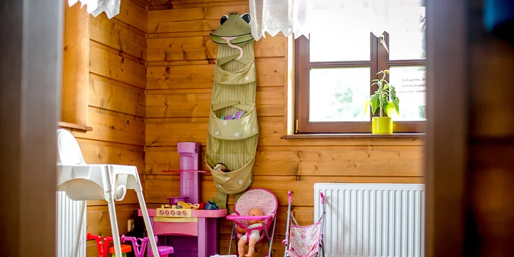Pohoda v Dolní Lomné: apartmán pro rodinu a 60 min. privátního wellness