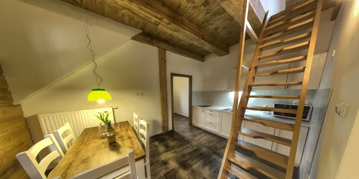 Pohoda v Dolní Lomné: apartmán pro rodinu a 60 min. privátního wellness