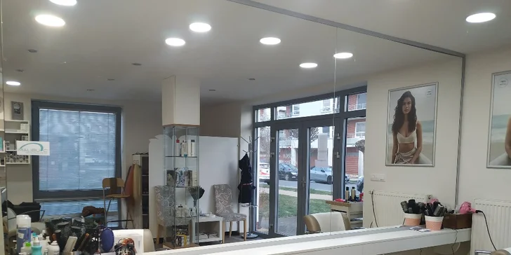 Pro krásné vlasy: střih, foukaná a styling pro všechny délky vlasů
