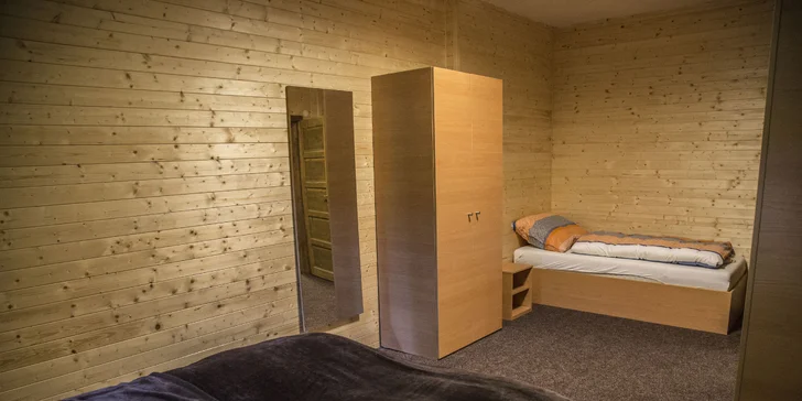 Komfortní apartmány s pláží u Vranovské přehrady s bazénem, saunou i lodičkami