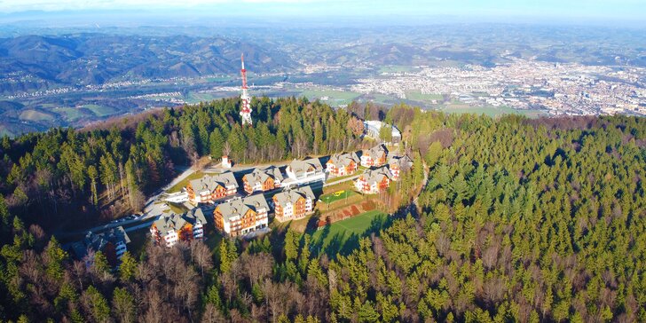 Slovinské Alpy: horský apartmán až pro 5 osob a neomezený vstup do bazénu