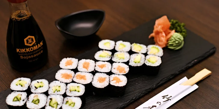 Rolované dobroty: sushi sety 24–58 ks s lososem, tuňákem i krémovým sýrem