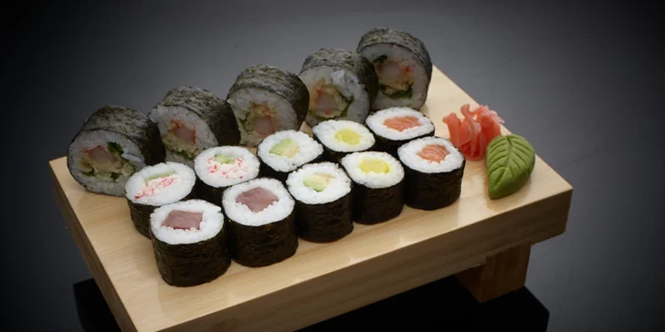 Velké vánoční či silvestrovské sushi menu s sebou
