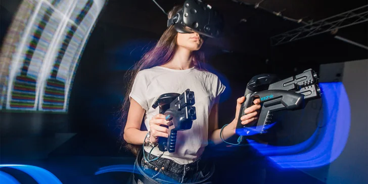 Virtuální realita s pohybovou platformou KAT VR Walk: 15 až 60 minut hry