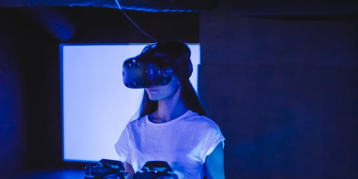 Virtuální realita s pohybovou platformou KAT VR Walk: 15 až 60 minut hry