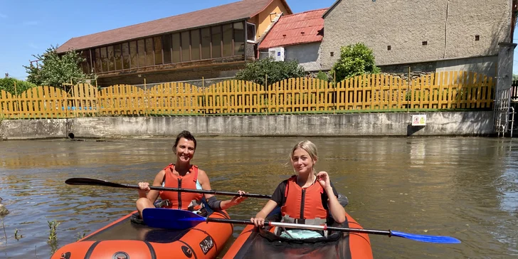 Plavba na packraftu skrz CHKO Litovelské Pomoraví pro dva: 3 hodiny a 8 km pod dohledem instruktora