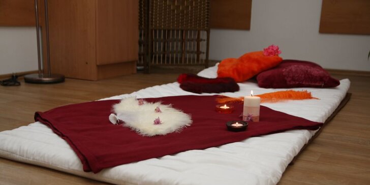 120 minut smyslného relaxu pro ženy: tantra masáž