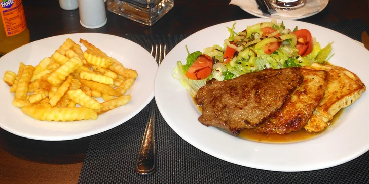 Šťavnatá hostina pro dva: 3 druhy steaků, salátová variace, hranolky i dezert