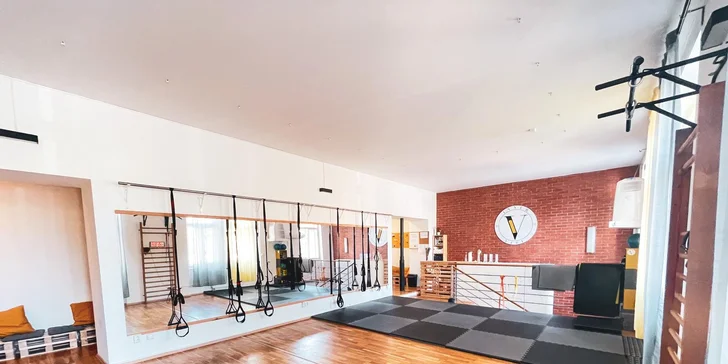 Skupinové lekce dle výběru: cvičení pro těhotné, kruhový trénink i full body workout