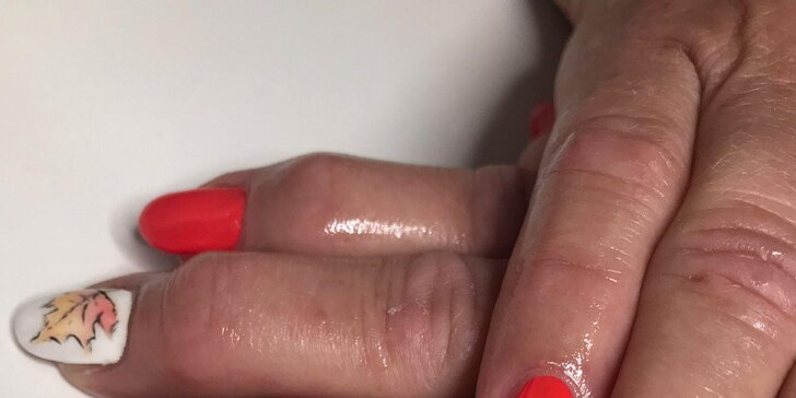 Krásné ruce: P-shine manikúra, rubber gel, doplnění či nové gelové nehty