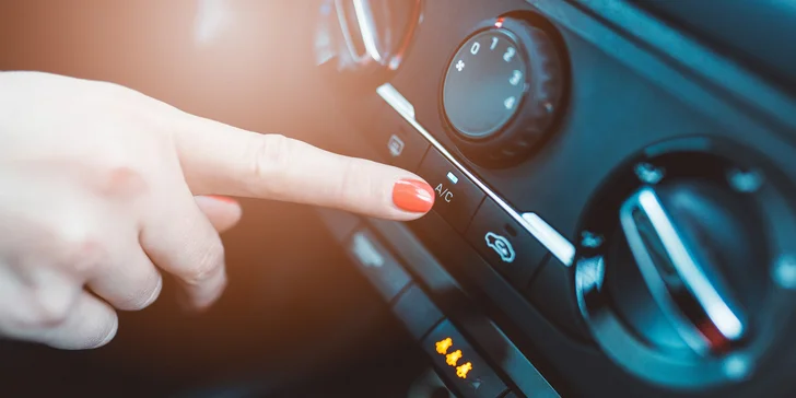 Čistění ozonem a kompletní servis klimatizace: kontrola, dezinfekce i doplnění