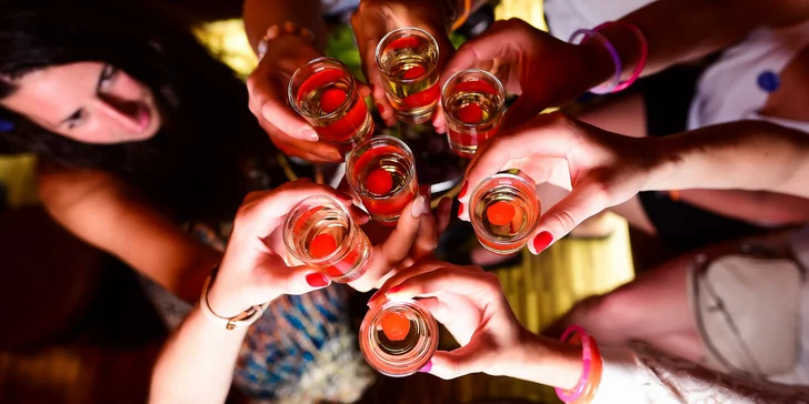 Osvěžte se: Spritz nebo gin & tonic podle výběru v Alibi Baru