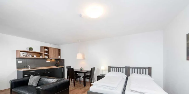 Luxusní apartmány pod Ještědem: pobyt se snídaní pro dva, partu nebo rodinu