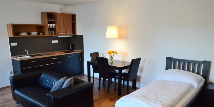 Luxusní apartmány pod Ještědem: pobyt se snídaní pro dva, partu nebo rodinu