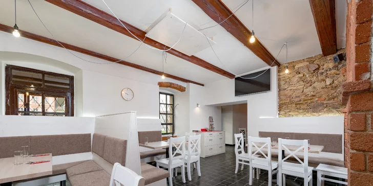 Luxusní apartmány pod Ještědem: pobyt se snídaní pro dva, partu nebo rodinu