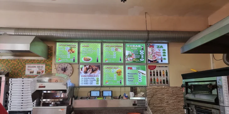 Pizza o průměru 32 či 45 cm nebo kebab v tortille či pita chlebu