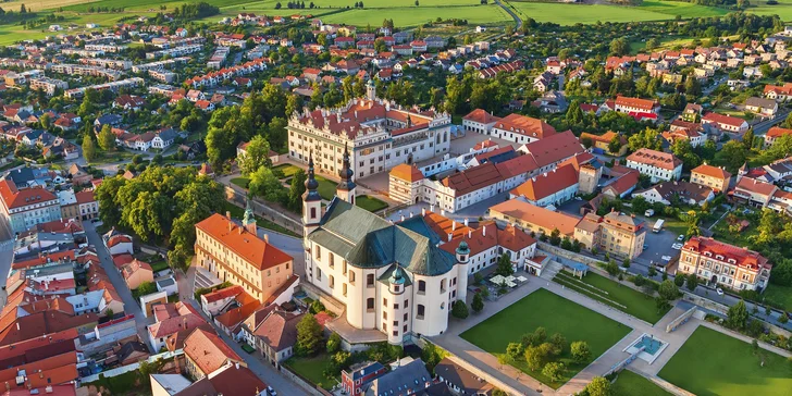 Designový hostel přímo u zámku Litomyšl: bohaté snídaně, možnost sauny i vstupu do chrámu