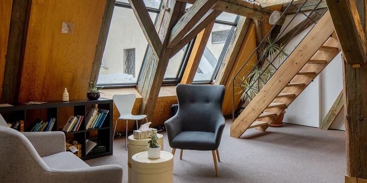 Designový hostel přímo u zámku Litomyšl: bohaté snídaně, možnost sauny i vstupu do chrámu