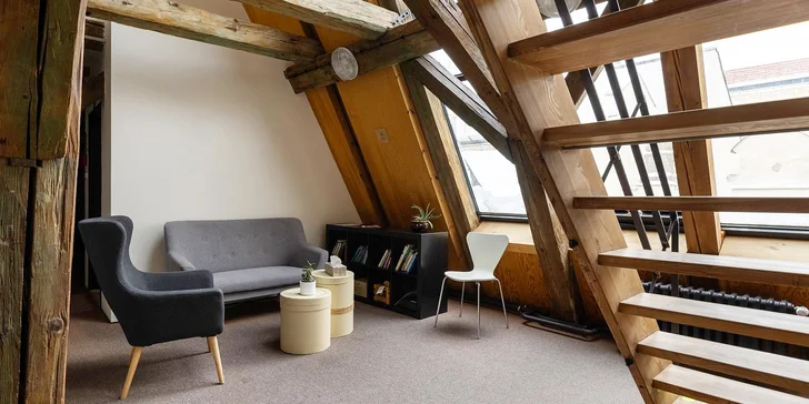 Designový hostel přímo u zámku Litomyšl: bohaté snídaně, možnost sauny i vstupu do chrámu
