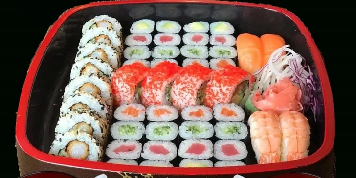 Sushi sety s 22–54 kousky: tuňák, losos, krevety a další dobroty