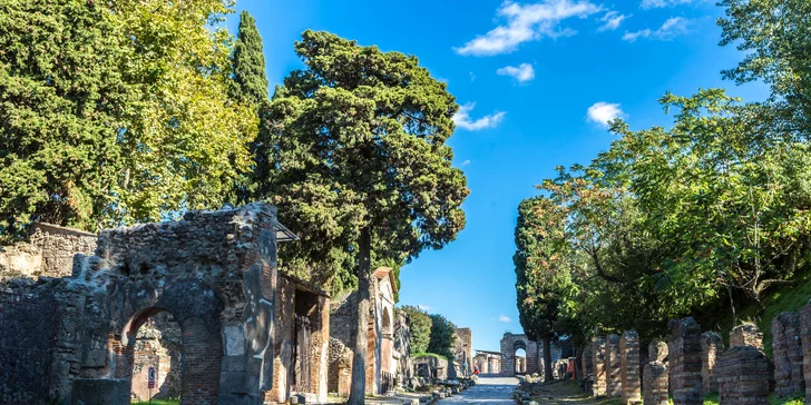 Poznávací zájezd do nejkrásnějších italských měst: Řím, Florencie, Verona i Neapol a Pompeje