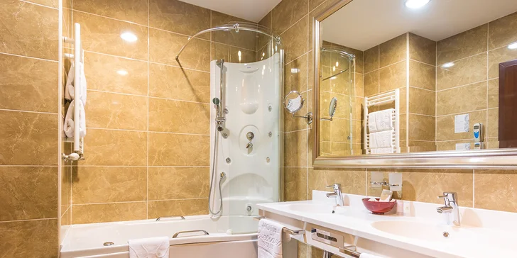 Luxusní hotel ve slunné Dalmácii: polopenze i neomezený wellness