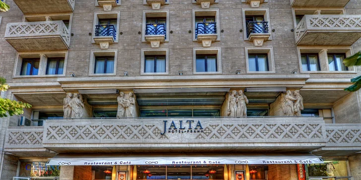 5* pobyt v centru Prahy: hotel přímo na Václavském náměstí, snídaně i prohlídka muzea