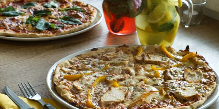2x pizza dle výběru a domácí limonáda k tomu v Pizzerii Fontána