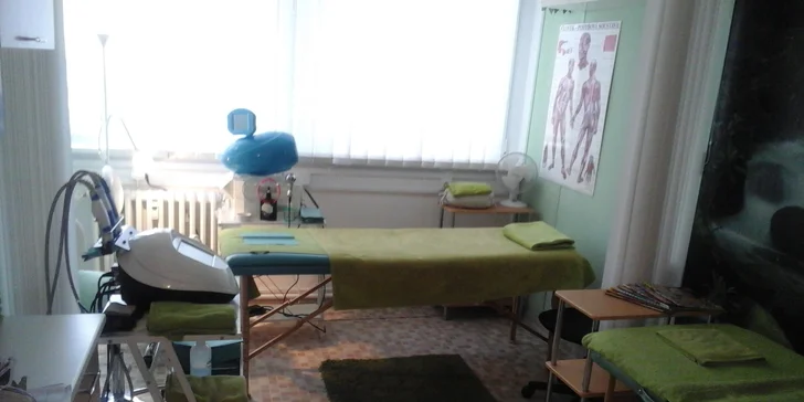 Zjemnění vrásek a vypnutí pleti radiofrekvencí s kyselinou hyaluronovou