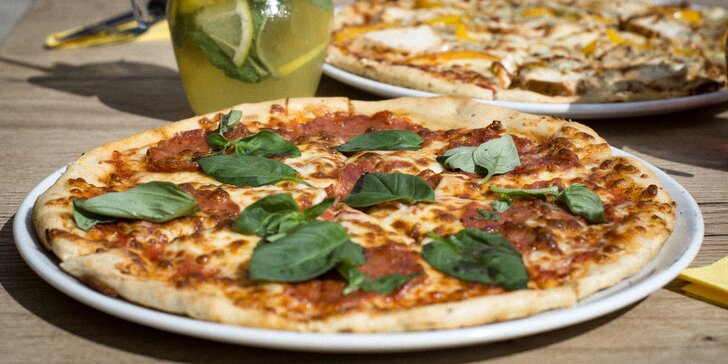 2x pizza dle výběru a domácí limonáda k tomu v Pizzerii Fontána